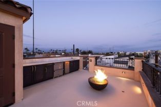 Single Family Residence, 302 3rd st, Huntington Beach, CA 92648 - 43