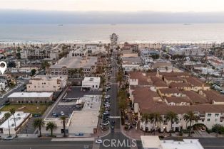 Single Family Residence, 302 3rd st, Huntington Beach, CA 92648 - 49