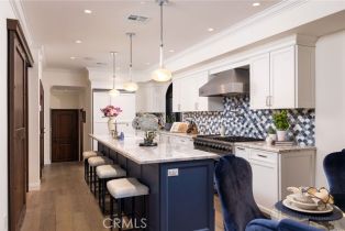 Single Family Residence, 302 3rd st, Huntington Beach, CA 92648 - 8