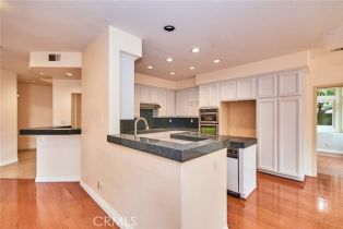 Single Family Residence, 26821 Moore Oaks rd, Laguna Hills, CA 92653 - 28