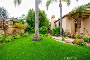 Single Family Residence, 26821 Moore Oaks rd, Laguna Hills, CA 92653 - 4