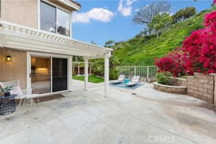 Single Family Residence, 1535 San Almada rd, Corona, CA 92882 - 14