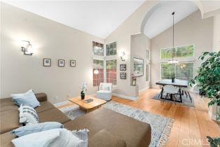 Single Family Residence, 1535 San Almada rd, Corona, CA 92882 - 4