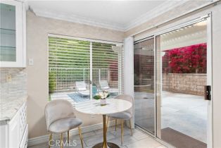 Single Family Residence, 1535 San Almada rd, Corona, CA 92882 - 40