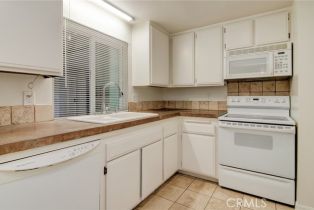 Condominium, 8566 Van Ness ct, Huntington Beach, CA 92646 - 11