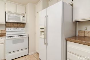 Condominium, 8566 Van Ness ct, Huntington Beach, CA 92646 - 12