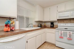 Condominium, 8566 Van Ness ct, Huntington Beach, CA 92646 - 5