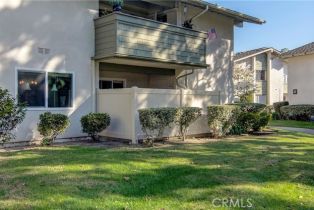Condominium, 8566 Van Ness ct, Huntington Beach, CA 92646 - 8