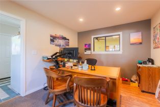 Single Family Residence, 140 Hawthorne st, Fallbrook, CA 92028 - 21