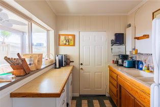 Single Family Residence, 140 Hawthorne st, Fallbrook, CA 92028 - 7