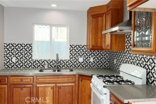 Townhouse, 308 Olin st, Fullerton, CA 92833 - 3