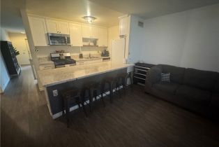 Residential Income, 2032 Stearns ave, Orange, CA 92866 - 7