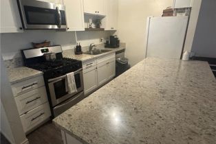 Residential Income, 2032 Stearns ave, Orange, CA 92866 - 8