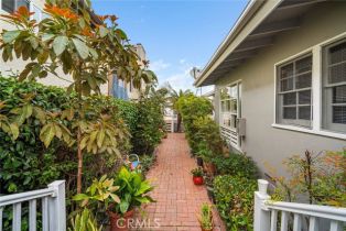 Residential Income, 227 Avenida Santa Barbara, San Clemente, CA 92672 - 6