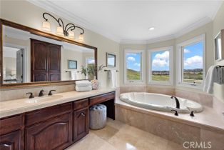 Single Family Residence, 27561 Silver Creek dr, San Juan Capistrano, CA 92675 - 40