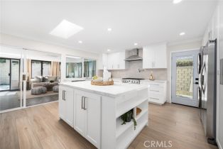 Single Family Residence, 3560 Wisteria st, Seal Beach, CA 90740 - 11