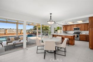 Single Family Residence, 24852 Costeau st, Laguna Hills, CA 92653 - 20