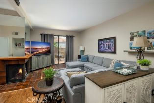 Single Family Residence, 16059 Crete ln, Huntington Beach, CA 92649 - 2