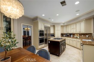 Single Family Residence, 6592 Silverspur ln, Huntington Beach, CA 92648 - 5