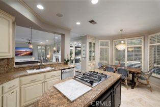 Single Family Residence, 6592 Silverspur ln, Huntington Beach, CA 92648 - 6