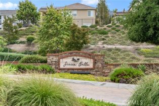 Single Family Residence, 2710 Santa Fiora dr, Corona, CA 92882 - 2