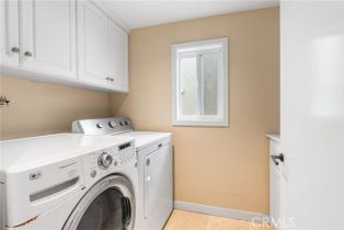 Single Family Residence, 7008 Oceanfront, Newport Beach, CA 92663 - 19