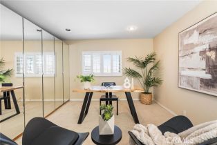 Single Family Residence, 7008 Oceanfront, Newport Beach, CA 92663 - 24