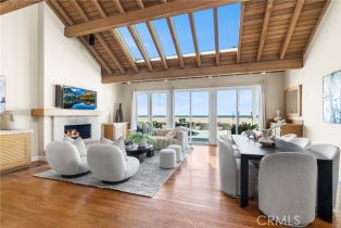 Single Family Residence, 7008 Oceanfront, Newport Beach, CA 92663 - 32