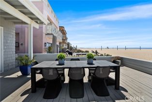Single Family Residence, 7008 Oceanfront, Newport Beach, CA 92663 - 37