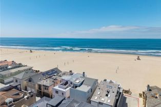 Single Family Residence, 7008 Oceanfront, Newport Beach, CA 92663 - 44