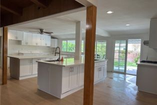 Single Family Residence, 3025 Hillcrest ave, Orange, CA 92867 - 5