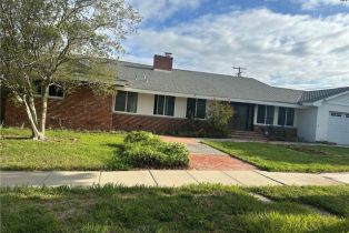 Residential Lease, 3025  E Hillcrest AVE, Orange, CA  Orange, CA 92867