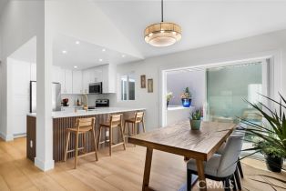 Condominium, 930 Via Mil Cumbres, Solana Beach, CA 92075 - 7