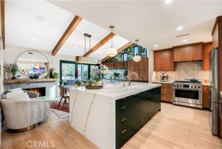 Single Family Residence, 187 Shattuck pl, Orange, CA 92866 - 2