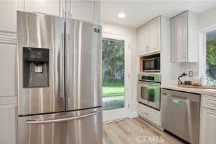 Single Family Residence, 13811 Palace way, Tustin, CA 92780 - 12