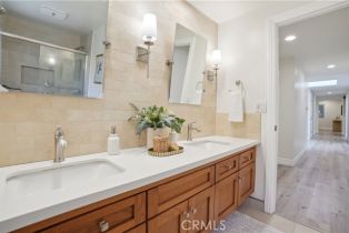 Single Family Residence, 13811 Palace way, Tustin, CA 92780 - 33