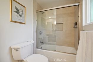 Single Family Residence, 13811 Palace way, Tustin, CA 92780 - 34