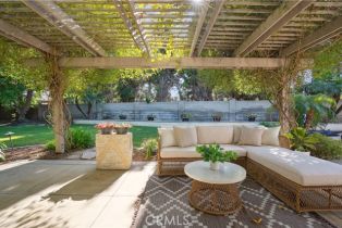 Single Family Residence, 13811 Palace way, Tustin, CA 92780 - 36