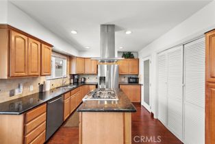 Residential Income, 202 Avenida Monterey, San Clemente, CA 92672 - 8