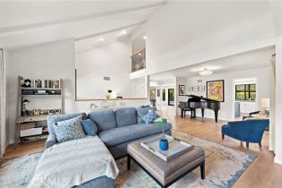 Single Family Residence, 9401 Gateshead dr, Huntington Beach, CA 92646 - 9