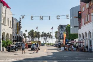 Apartment, 23 Rose ave, Venice, CA 90291 - 33