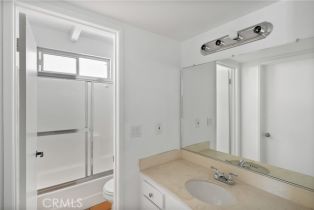 Residential Income, 207 28th st, Newport Beach, CA 92663 - 29