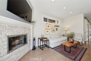 Single Family Residence, 423 10th st, Huntington Beach, CA 92648 - 14