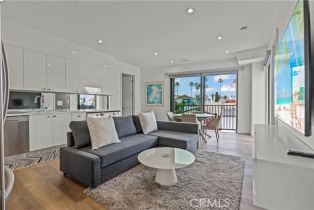 Apartment, 804 E Balboa, Newport Beach, CA 92661 - 2