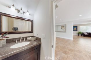 Single Family Residence, 18672 Park Meadow ln, Huntington Beach, CA 92648 - 21