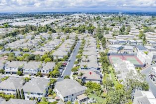 Single Family Residence, 18672 Park Meadow ln, Huntington Beach, CA 92648 - 63