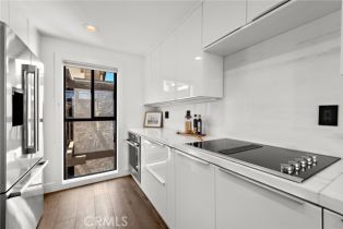 Condominium, 5322 Marina Pacifica dr, Long Beach, CA 90803 - 10