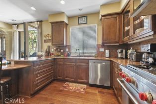 Townhouse, 21320 Veleta cir, Huntington Beach, CA 92648 - 10