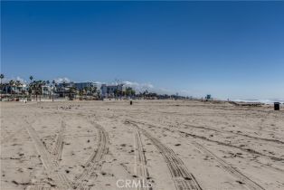 Townhouse, 21320 Veleta cir, Huntington Beach, CA 92648 - 40