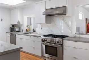 Single Family Residence, 2516 Vista Baya, Newport Beach, CA 92660 - 11